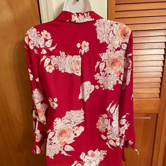 CANDIE’S BEAUTIFUL,FUN & unique Roll tab shirt size XS - Picture 4 of 8